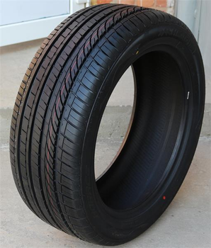 HEADWAY HU901 245/35R19 93W