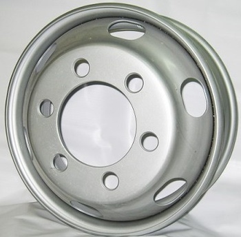 Asterro Asterro M18DS32 6,75x17,5 6*205 Et:122 Dia:161