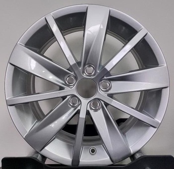 СКАД Скад Tosa VW Polo 6x15 5*100 Et:40 Dia:57,1 SILVER